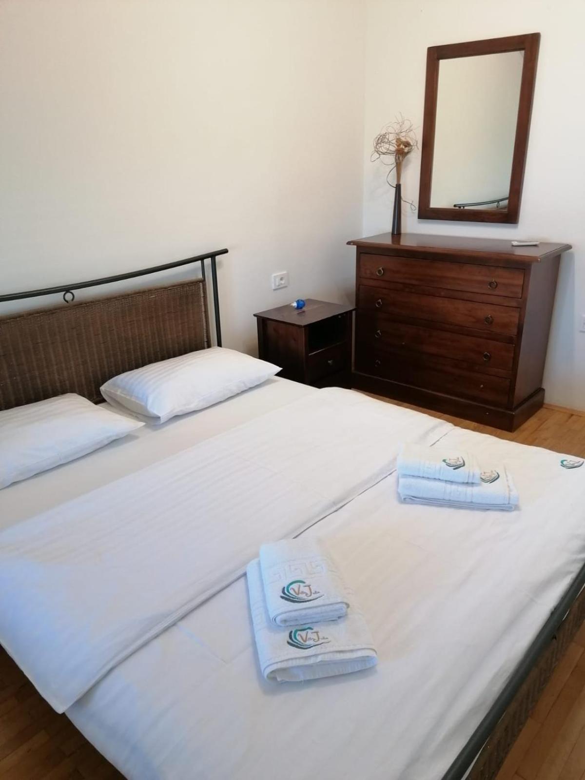 Apartments Villa Julia Trogir Kültér fotó